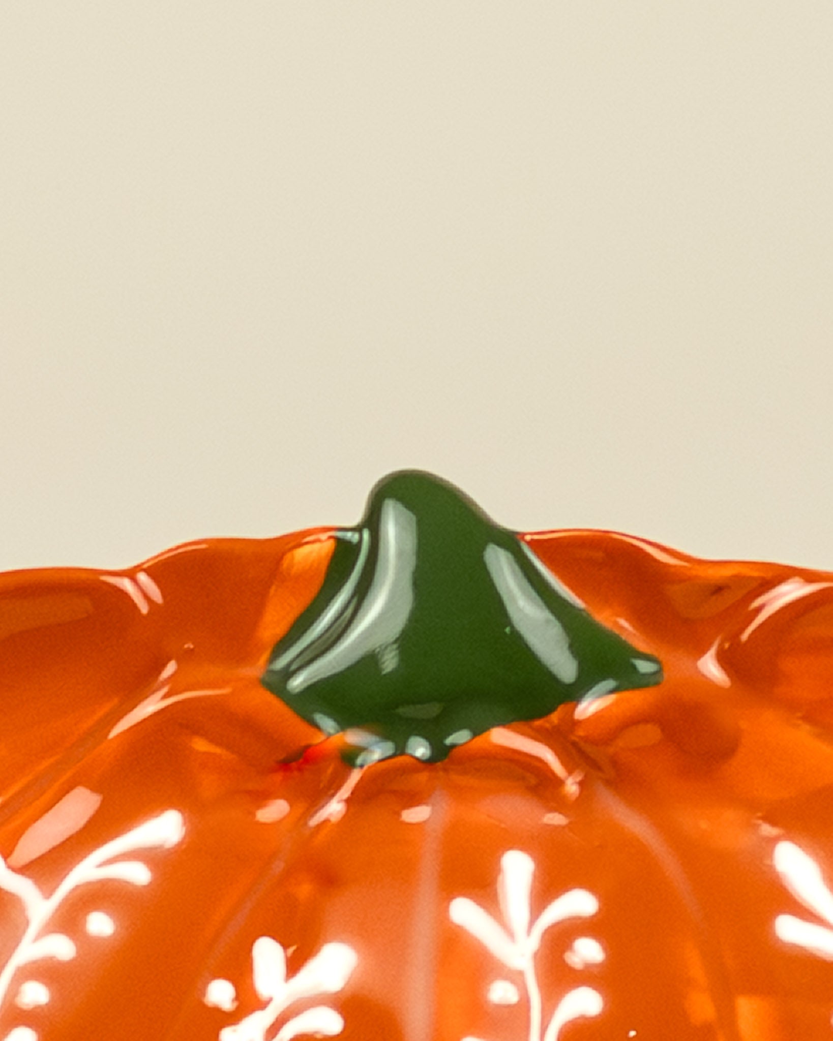 Piatto decorativo a forma di zucca