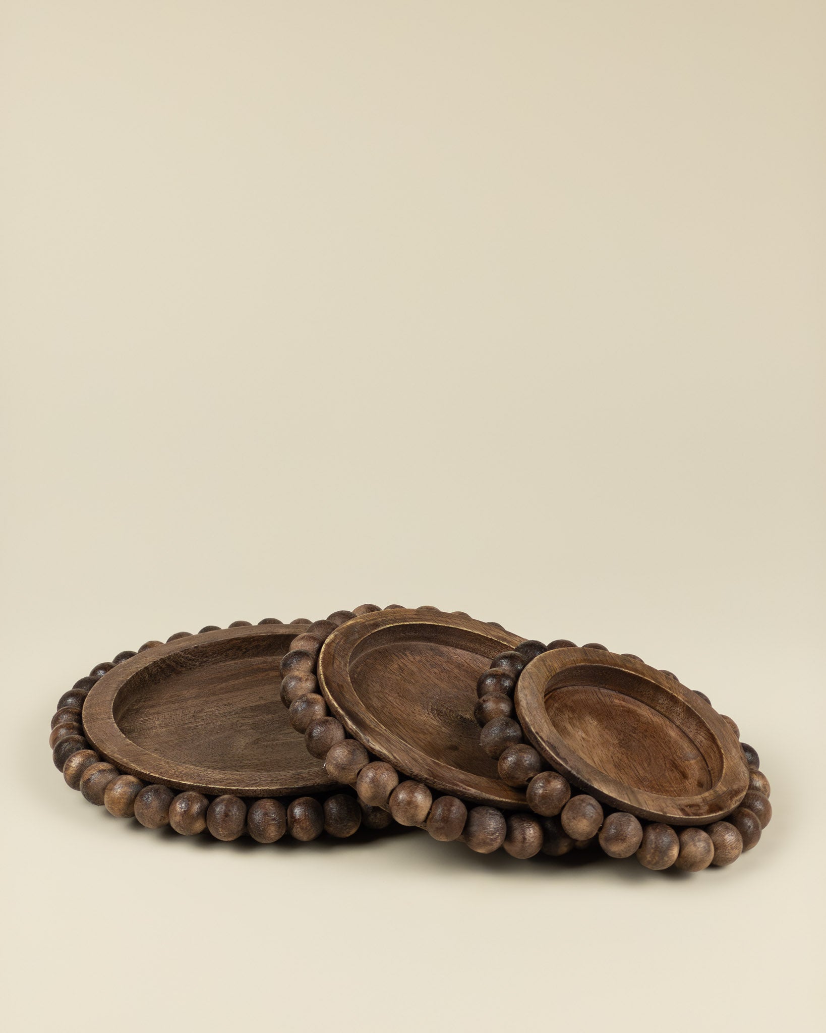 Set 3 portacandele in legno di mango con perline