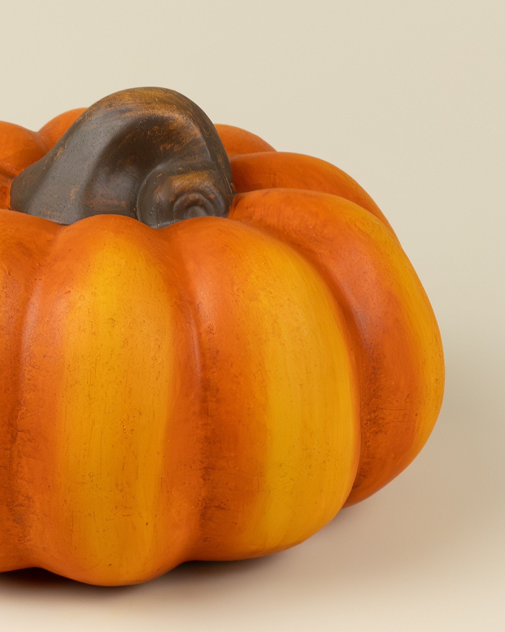 Zucca decorativa in argilla arancione – Grande