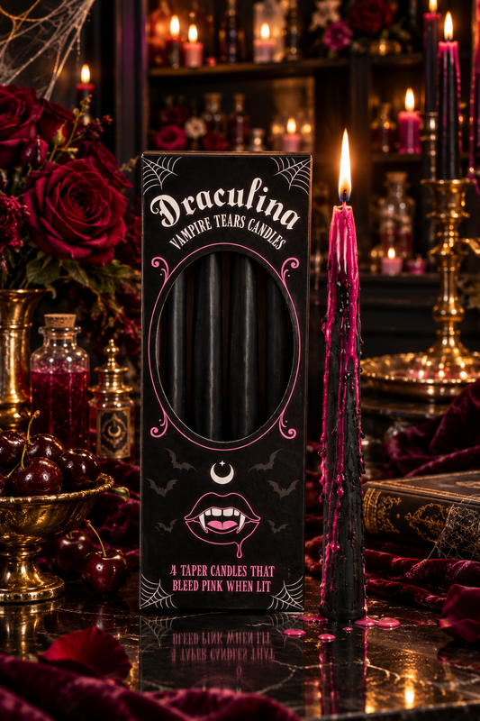 Immagine editoriale Halloween delle candele Lacrime di Vampiro